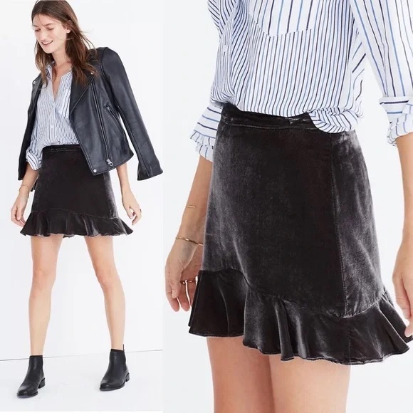 Madewell velvet grey skirt. Ruffled bottom. - Picture 1 of 3